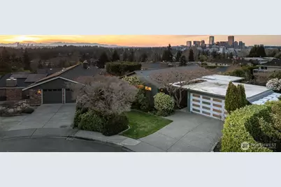 12128 SE 19th Street, Bellevue, WA 98005 - Photo 1