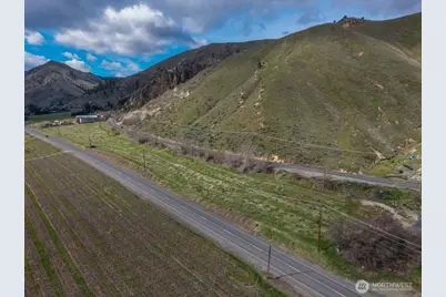 3 Methow Street, Wenatchee, WA 98801 - Photo 1