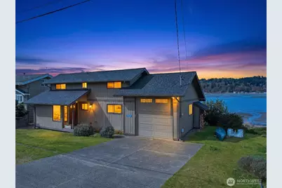 8208 Sandy Hook Drive, Clinton, WA 98236 - Photo 1