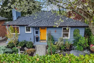 3711 31st Ave W, Seattle, WA 98199 - Photo 1