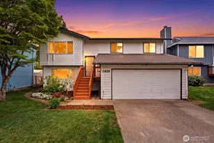 11820 SE 316th Pl, Auburn, WA 98092 - Photo 1