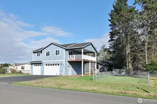 500 Chenois Ave NE, Ocean Shores, WA 98569 - Photo 1