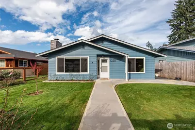 1225 W 17th St, Port Angeles, WA 98363 - Photo 1