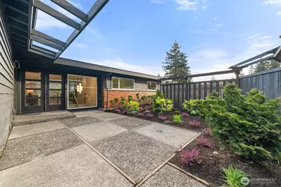 16807 NE 6th Place, Bellevue, WA 98008 - Photo 1