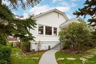 5701 30th Ave NE, Seattle, WA 98105 - Photo 1
