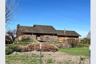 4488 Shorecrest Drive NE, Moses Lake, WA 98837 - Photo 1