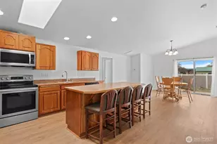 715 NE Hilltop Ave, Quincy, WA 98848 - Photo 1