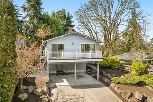 10317 Roosevelt Way NE, Seattle, WA 98125 - Photo 1