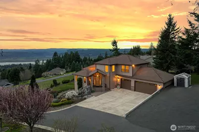 178 Discovery Drive, Kalama, WA 98625 - Photo 1