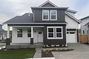 40 NE Pinedrop Pl, Poulsbo, WA 98370 - Photo 1