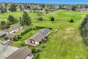 12410 36th Ave E, Tacoma, WA 98446 - Photo 1