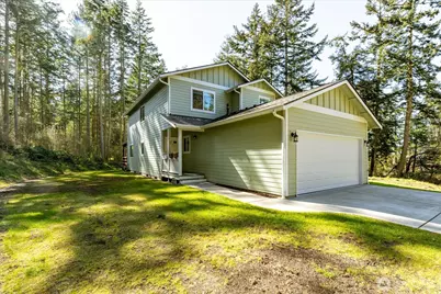 1035 W Starflower Road, Oak Harbor, WA 98277 - Photo 1