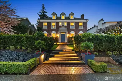 1331 Broadmoor Drive E, Seattle, WA 98112 - Photo 1