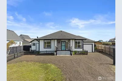 423 S Spinnaker Street SW, Ocean Shores, WA 98569 - Photo 1