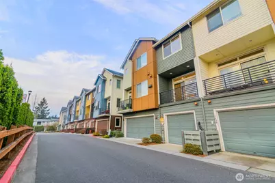 1434 157th Place NE, Bellevue, WA 98008 - Photo 1