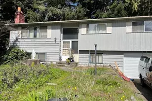 4327 184th St SW, Lynnwood, WA 98037 - Photo 1