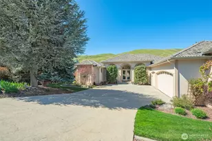 2062 Maiden Ln, Wenatchee, WA 98801 - Photo 1