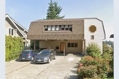 5228 21st Avenue NE, Seattle, WA 98105 - Photo 1