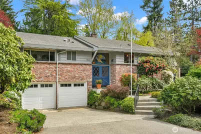 19220 46th Avenue NE, Lake Forest Park, WA 98155 - Photo 1