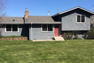 1214 36th St, Anacortes, WA 98221 - Photo 1