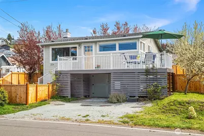 232 N Sunset Drive, Camano Island, WA 98282 - Photo 1