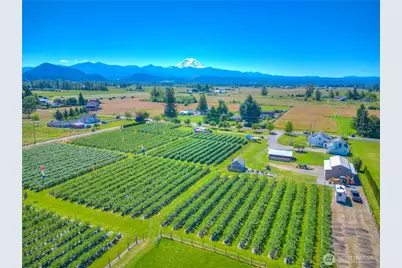 23206 SE 448th Street, Enumclaw, WA 98022 - Photo 1