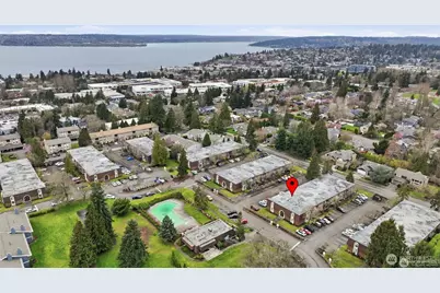11112 NE 68th Street #328, Kirkland, WA 98033 - Photo 1