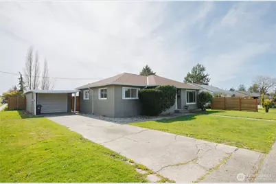 1534 E Section Street, Mount Vernon, WA 98274 - Photo 1