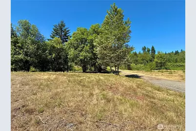 127 Sawall #F, Centralia, WA 98531 - Photo 1