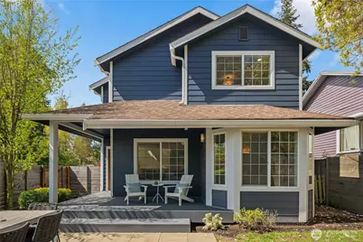 7701 37th Avenue NE, Seattle, WA 98115 - Photo 1