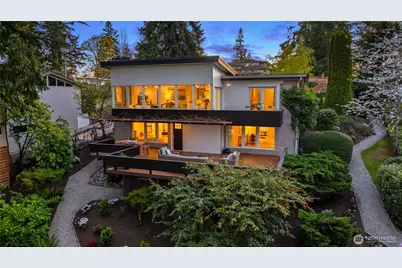 2070 127th Avenue SE, Bellevue, WA 98005 - Photo 1