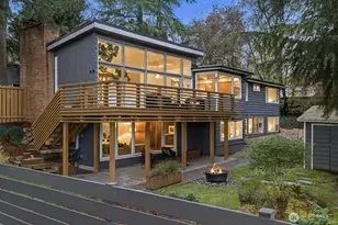 3102 NE 195th St, Lake Forest Park, WA 98155 - Photo 1