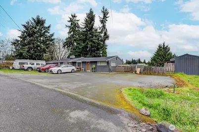6629 204th Street SW, Lynnwood, WA 98036 - Photo 1