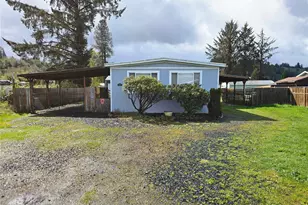 616 California St, South Bend, WA 98586 - Photo 1