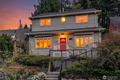 2046 26th Avenue E, Seattle, WA 98112 - Photo 1
