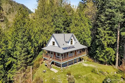 1438 Oyster Creek Lane, Bow, WA 98232 - Photo 1