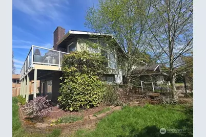 906 S 262nd Place, Des Moines, WA 98198 - Photo 1