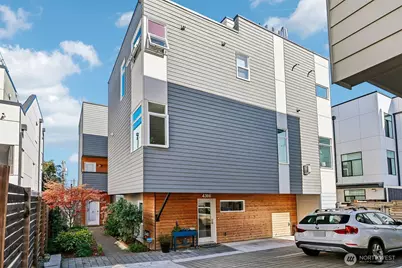 4306 Evanston Avenue N, Seattle, WA 98103 - Photo 1
