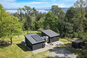 19920 Ridge Rd SW, Vashon, WA 98070 - Photo 1