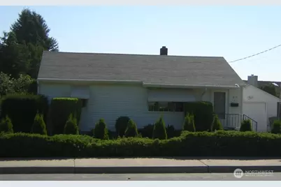 213 N Western Avenue, Wenatchee, WA 98801 - Photo 1