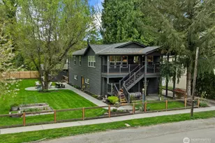 38170 SE Cedar St, Snoqualmie, WA 98065 - Photo 1