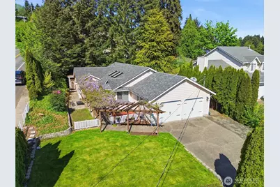 207 N 6th Avenue SW, Tumwater, WA 98512 - Photo 1