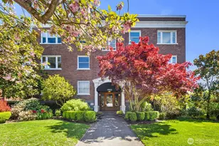 1902 Bigelow Ave N, Seattle, WA 98109 - Photo 1