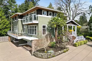 11222 NE 100th St, Kirkland, WA 98033 - Photo 1