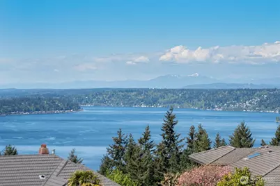 4411 170th Avenue SE, Bellevue, WA 98006 - Photo 1