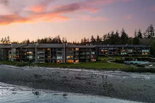 428 Harborview Dr SE, Bainbridge Island, WA 98110 - Photo 1