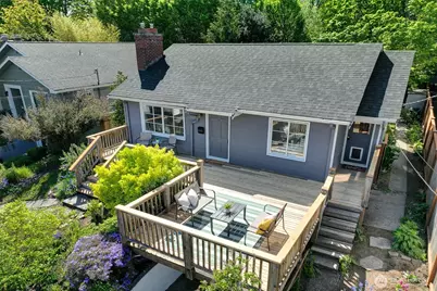 6827 36th Avenue NE, Seattle, WA 98115 - Photo 1