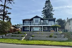 5102 Kingsway, Anacortes, WA 98221 - Photo 1