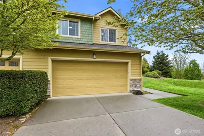 18502 36th Avenue W #F, Lynnwood, WA 98037 - Photo 1