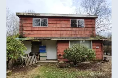 8121 E Waller Road, Tacoma, WA 98443 - Photo 1